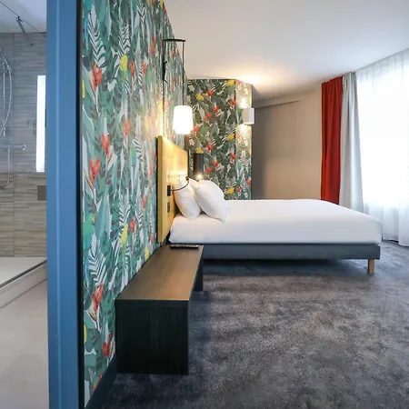 Ibis Styles Paris La Defense فندق
