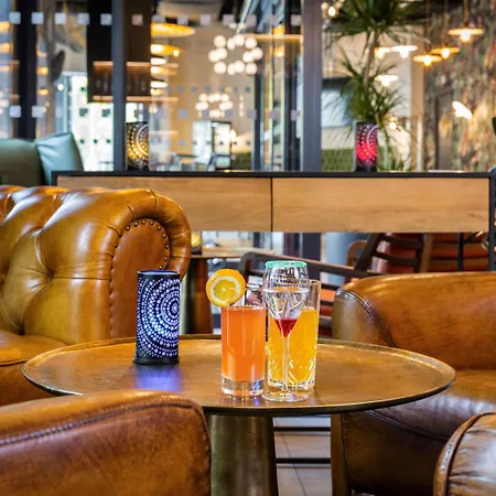 Ibis Styles Paris La Defense فندق