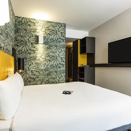 Ibis Styles Paris La Defense 3*