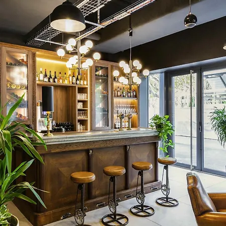 Ibis Styles Paris La Defense Puteaux