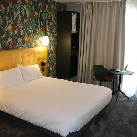 Hotel Ibis Styles Paris La Defense