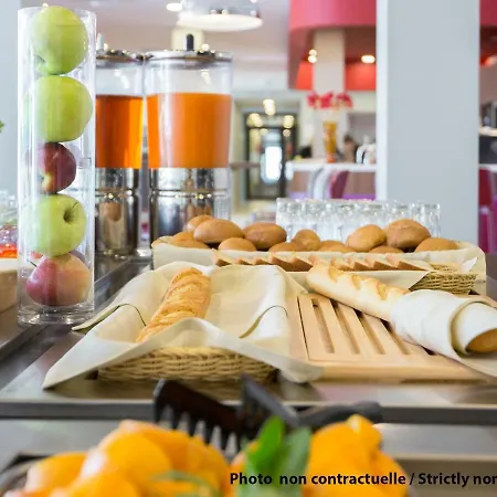 Ibis Styles Paris La Defense Hotel
