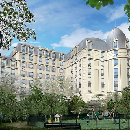 Ibis Styles Paris La Defense Hotel 3*