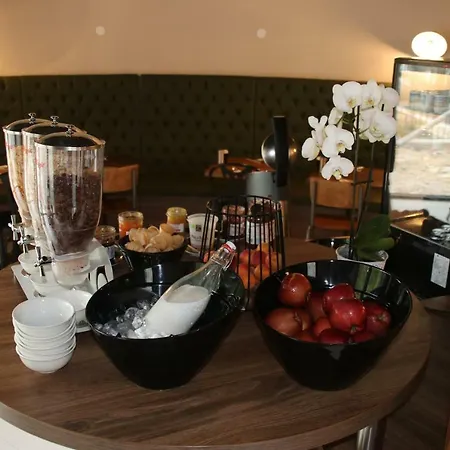 Ibis Styles Paris La Defense Puteaux