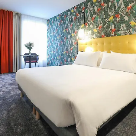 Ibis Styles Paris La Defense فندق